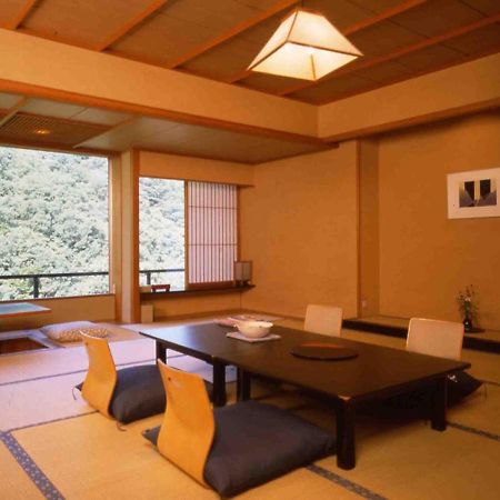 Ookawaso Hotell Aizuwakamatsu Rum bild