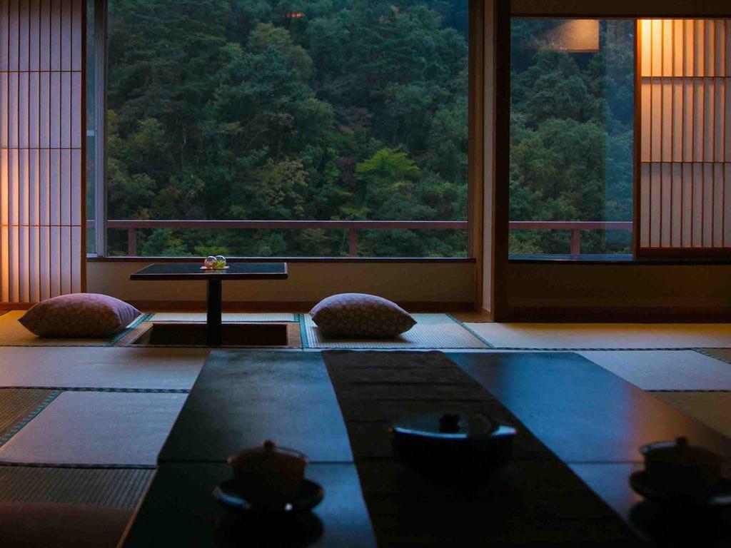Ookawaso Hotell Aizuwakamatsu Exteriör bild